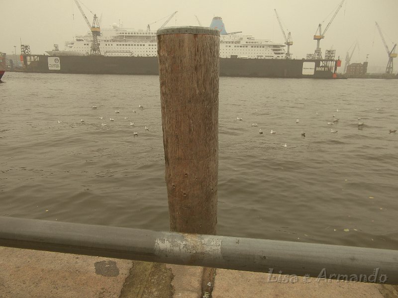 amburgo-Landungsbruecken491.JPG
